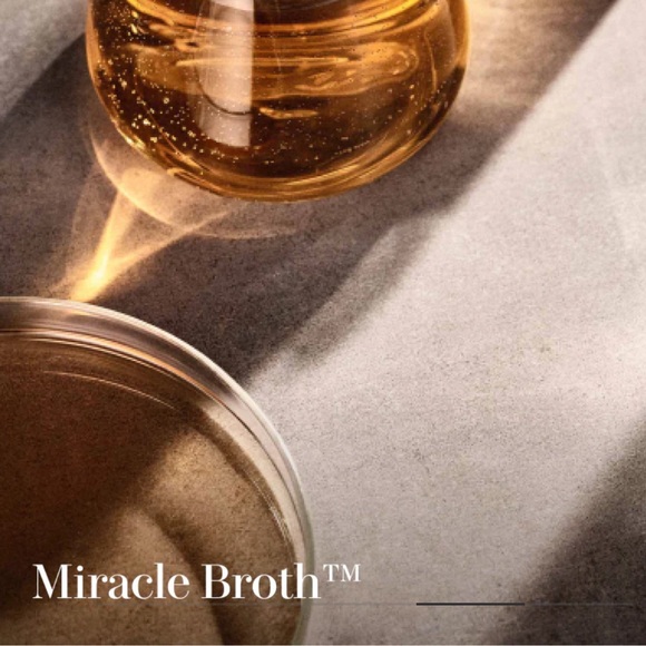 THE LIP VOLUMIZER - Picture 5 of 6